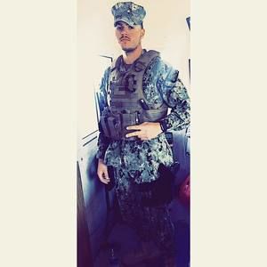 Meet your Posher, Zach